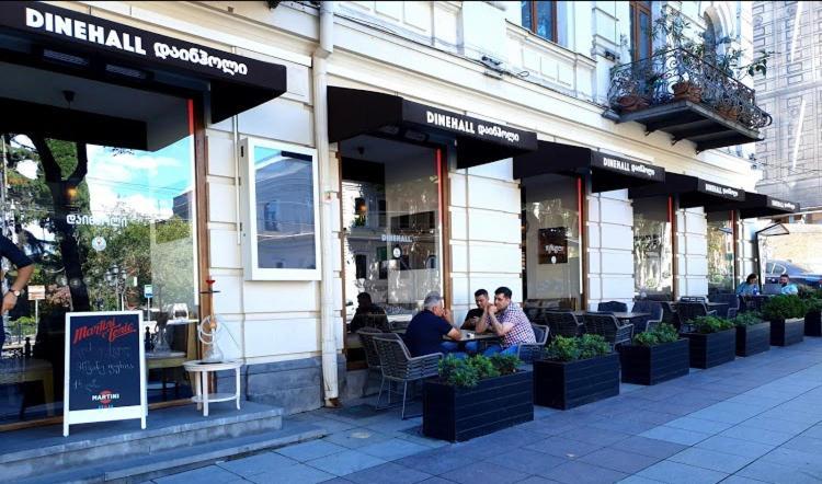Rustaveli Central Aparthotel Tbilisi Buitenkant foto